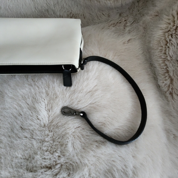 Vintage COACH  BAG Wristlet Clutch Wear 2 Ways Demi Mercer RARE HANGTAG - Picture 5 of 15